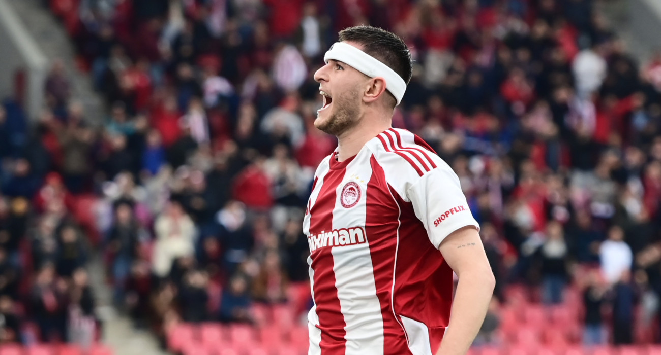 Ο Λορέντζο Πιρόλα στην αναμέτρηση του Ολυμπιακού με τον Παναιτωλικό / Πηγή: Eurokinissi