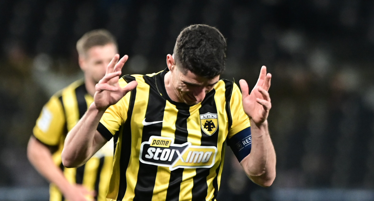 Ο Πέτρος Μάνταλος πανηγυρίζει το απίστευτο γκολ που πέτυχε κόντρα στον Λεβαδειακό / Πηγή: Eurokinissi