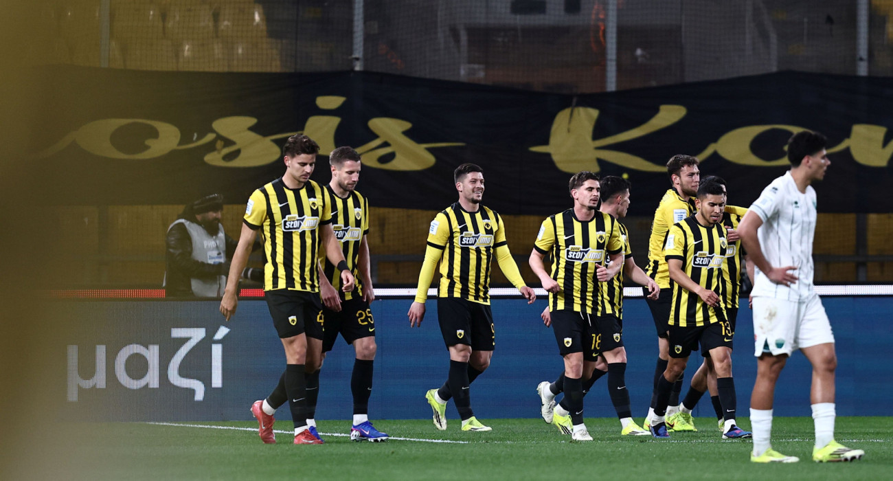 Η ΑΕΚ νίκησε τον Λεβαδειακό και συνεχίζει να οδηγεί την κούρσα στη Stoiximan Super League / Πηγή: Intim