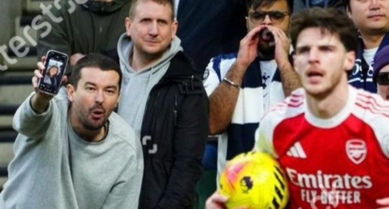 Στιγμιότυπο από τον αγώνα Τότεναμ - Άρσεναλ/ screenshot