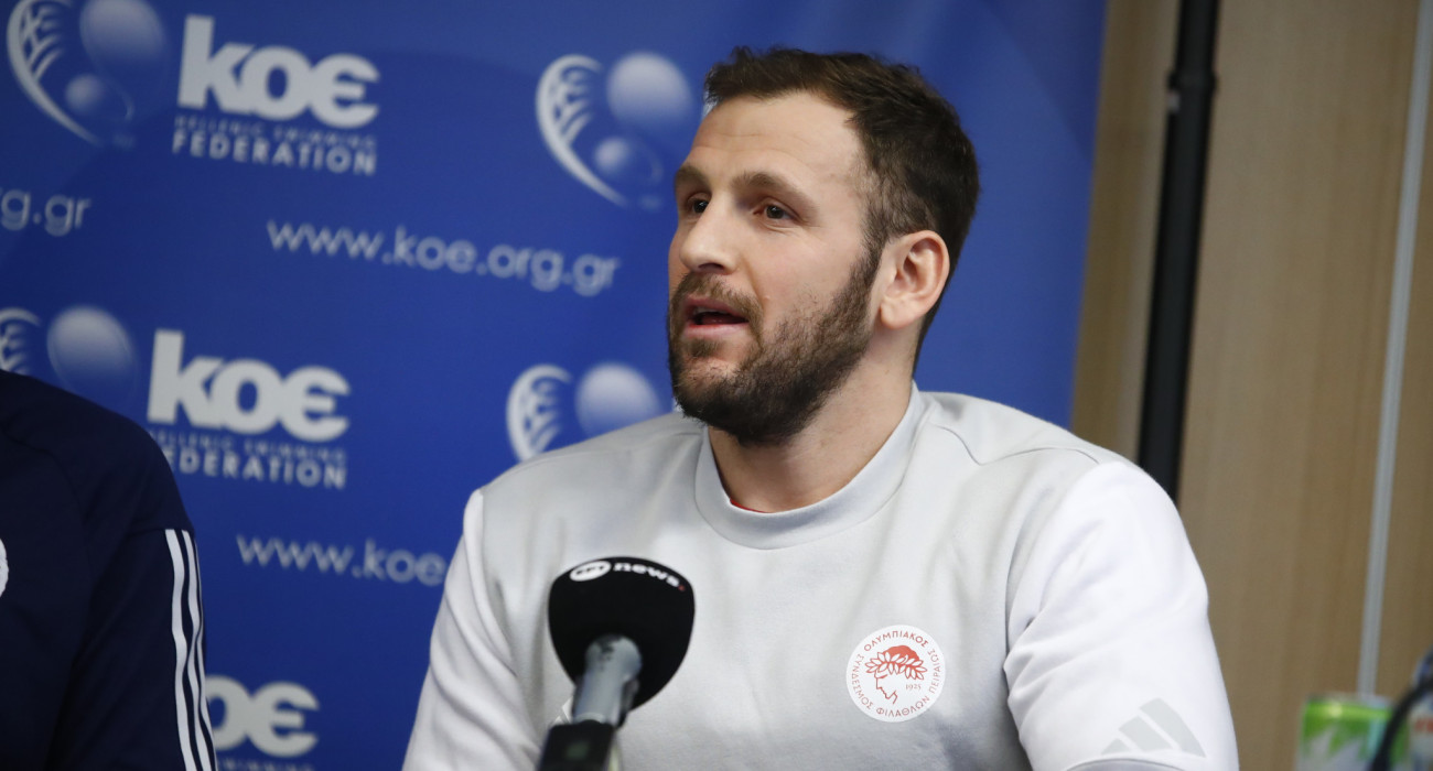 Ο αρχηγός του Ολυμπιακού, Ντίνος Γενηδουνιάς στη συνέντευξη Τύπου πριν την έναρξη του Stoiximan Final-4 του Κυπέλλου Ελλάδας στο πόλο / Πηγή: Eurokinissi