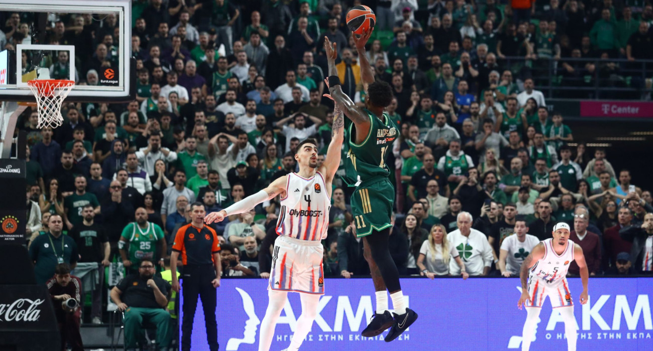 Το κρίσιμο σουτ του Νάιτζελ Χέιζ-Ντέιβις / Πηγή: Eurokinissi