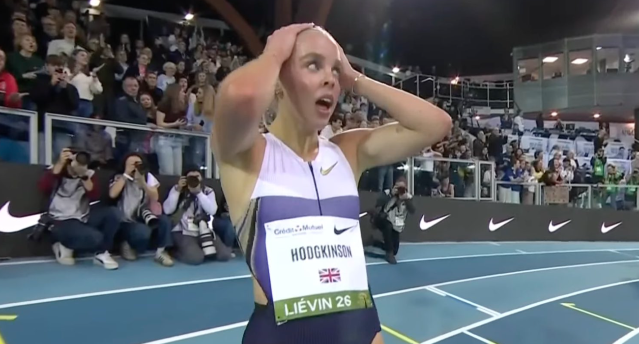 Η Κίλι Χόντογκινσον που δεν μπορεί να πιστέψει ότι κατέρριψε το παγκόσμιο ρεκόρ / Screenshot