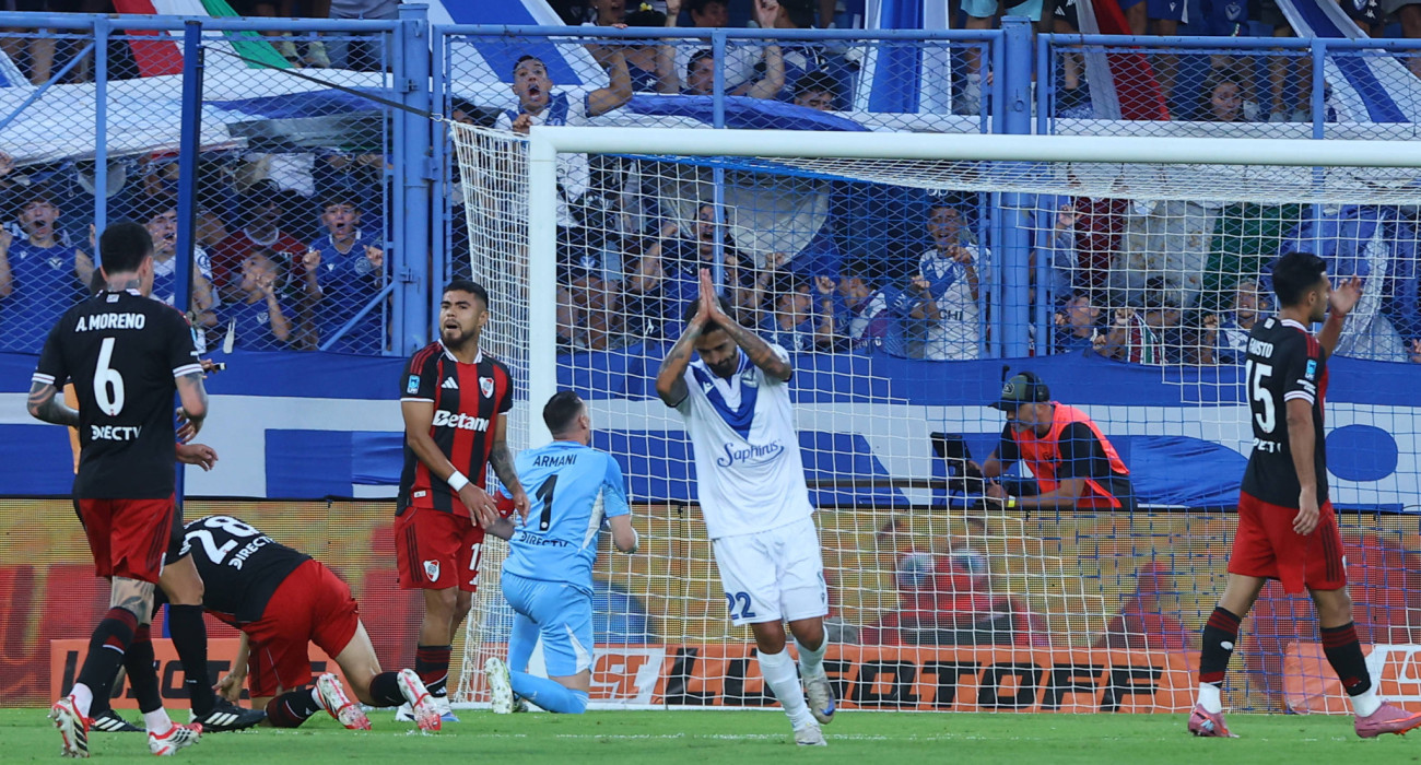 Ο Λαντσίνι σκόραρε κόντρα στην «πρώην» του, την Ρίβερ Πλέιτ και δεν πανηγύρισε / Πηγή: Imago