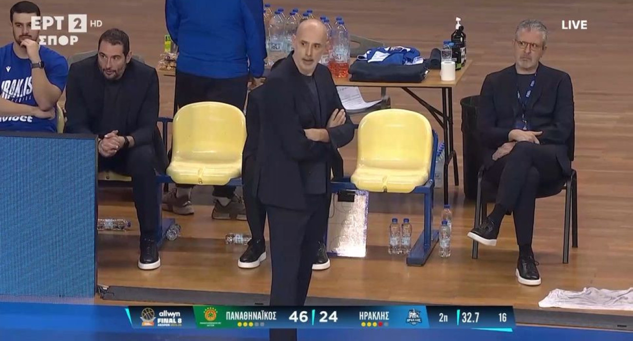 «Μαρμάρωσε» ο προπονητής του Ηρακλή μετά από follow του Σορτς (video)