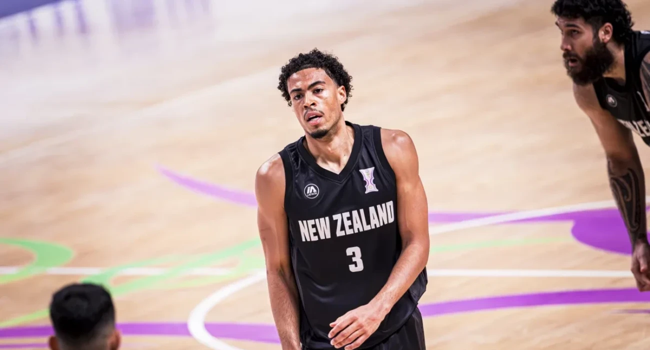 Ο Μετζόβε Κινγκ που θα συνεχίσει την καριέρα του στη Μύκονο, Πηγή: FIBA