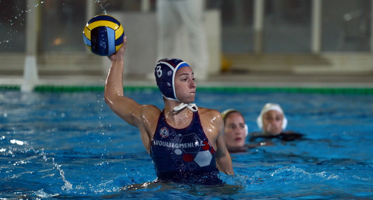 Η Νεφέλη - Άννα Κρασσά στον αγώνα του ΝΟ Βουλιαγμένης / Πηγή: Intime