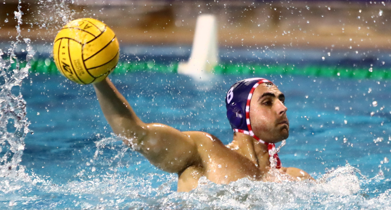 Ο Γιάννης Αλαφραγκής του Ολυμπιακού σε σουτ / Πηγή: Eurokinissi