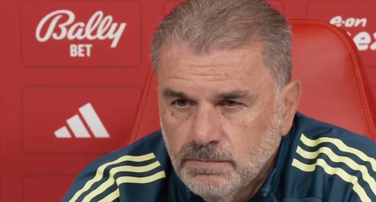 Ο Άγγελος Ποστέκογλου σε συνέντευξη Τύπου / Screenshot