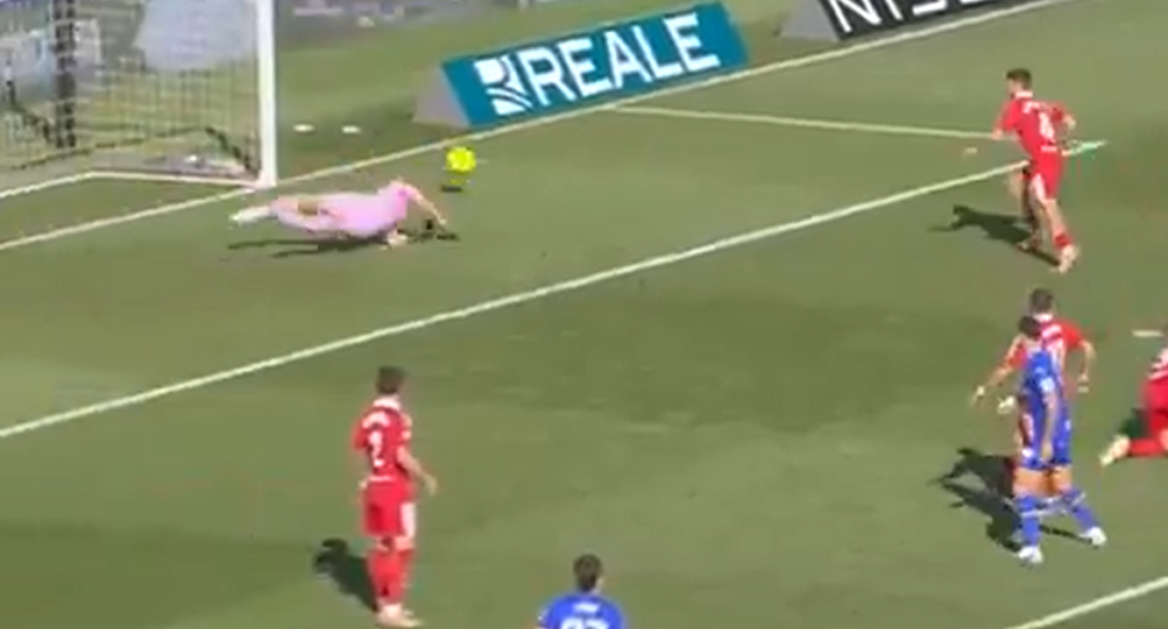 Η εντυπωσιακή επέμβαση του Οδυσσέα Βλαχοδήμου / Screenshot