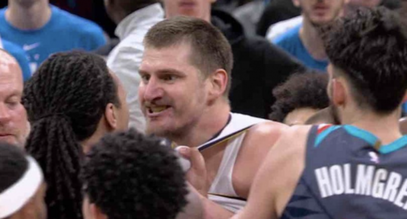 Ο Νίκολα Γιόκιτς αρπάχτηκε με τον Λου Ντορτ/printscreen