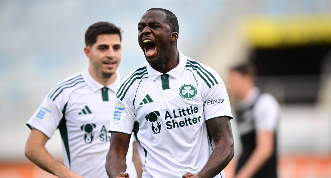 Ο Ανδρέας Τεττέη συνεχίζει να... τρομοκρατεί τις αντίπαλες άμυνες - ΠΗΓΗ: Eurokinissi