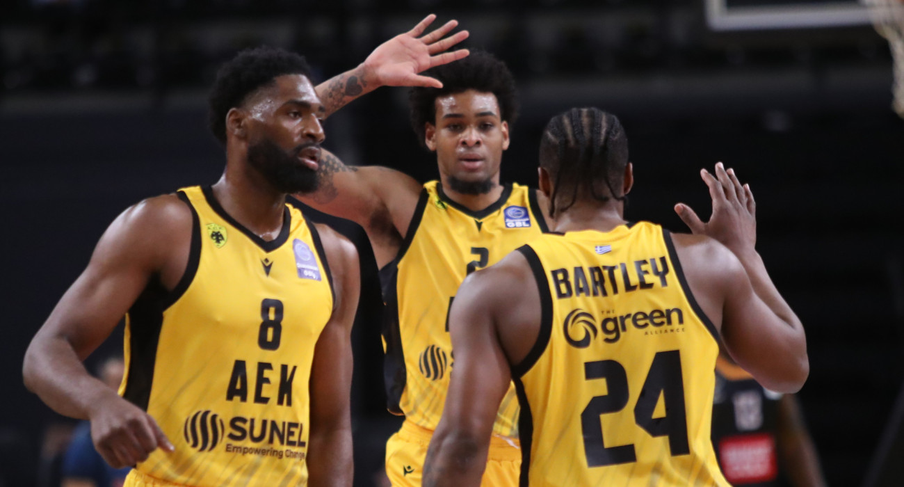 Μπράουν, Φίζελ και Μπάρτλεϊ - Πηγή: Intime