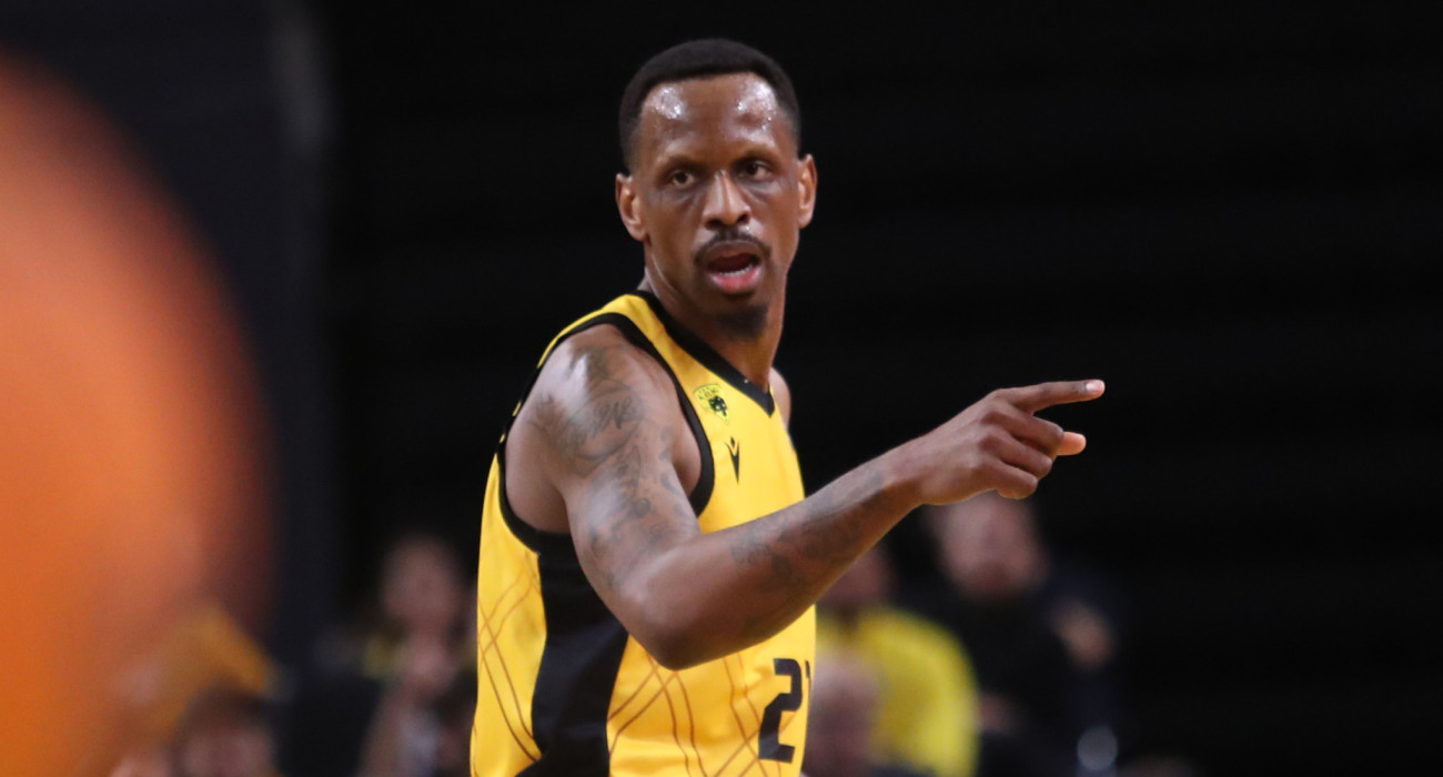 Ο Τζέιμς Νάναλι - Πηγή: Intime