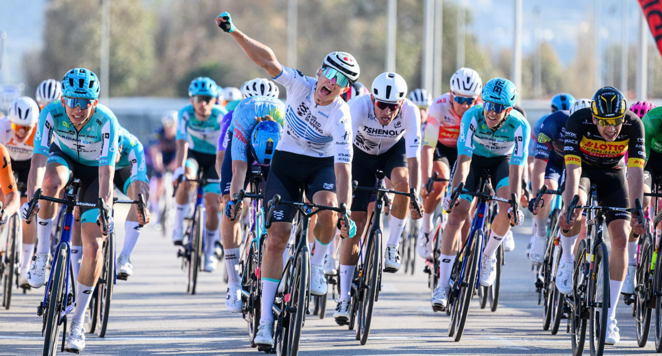 Ο Νικηφόρος Αρβανίτου παίρνει τη νίκη στο τελευταίο σπριντ / Πηγή: Nassos Triantafyllou / cyclingphotos.gr