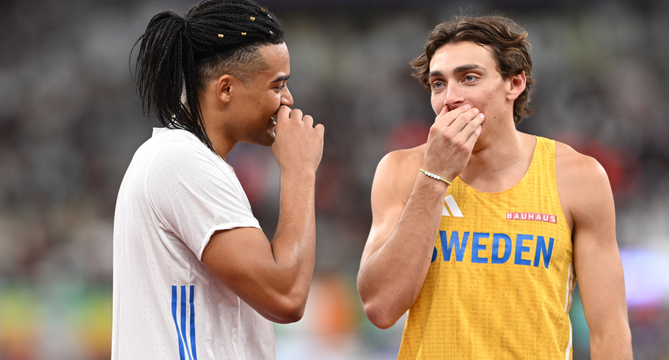 Καραλής και Ντουπλάντις τα λένε στο Παγκόσμιο του 2025 / Πηγή: Eurokinissi