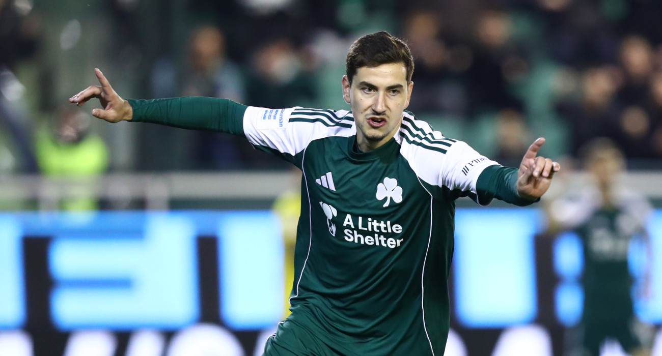 Ο Χάβι Ερνάντεθ πανηγυρίζει το πρώτο του γκολ με τη φανέλα του Παναθηναϊκού / Πηγή: Eurokinissi