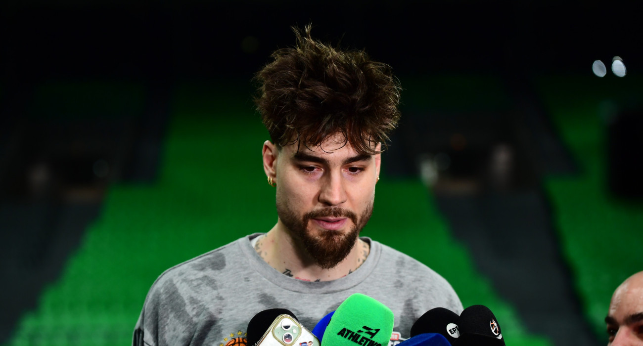 Ο Χουάντσο Ερνανγκόμεθ σε δηλώσεις του πριν την αναμέτρηση με τον Ολυμπιακό / Πηγή: Eurokinissi