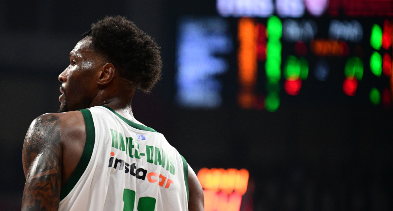 Ο Νάιτζελ Χέιζ - Ντέιβις έκανε παράπονα για τη συμπεριφορά του Ολυμπιακού/Πηγή: Eurokinissi