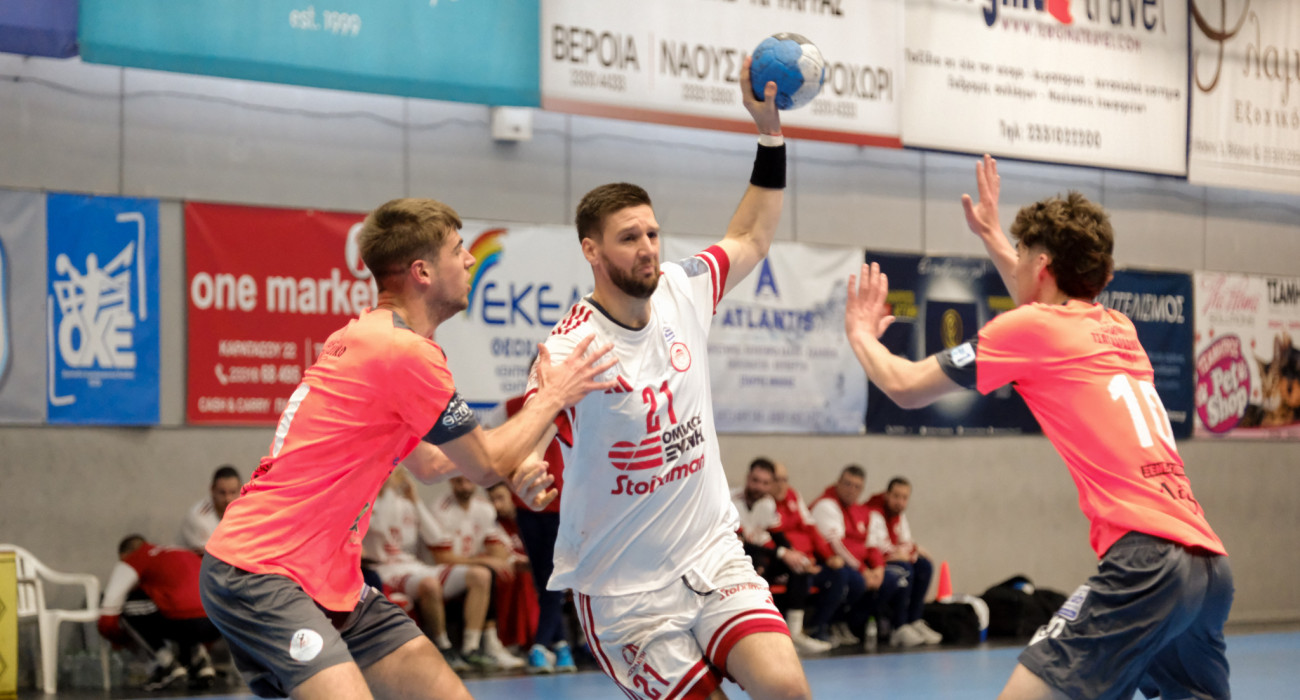 Επίθεση του Ολυμπιακού σε ματς με τον Φέρωνα / Πηγή: Eurokinissi