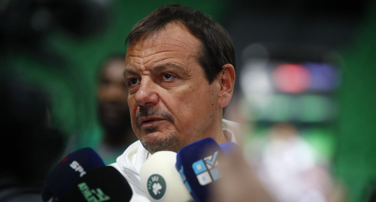 Ο Εργκίν Αταμάν στην προπόνηση του Παναθηναϊκού AKTOR ενόψει Ζάλγκιρις / Πηγή: Eurokinissi