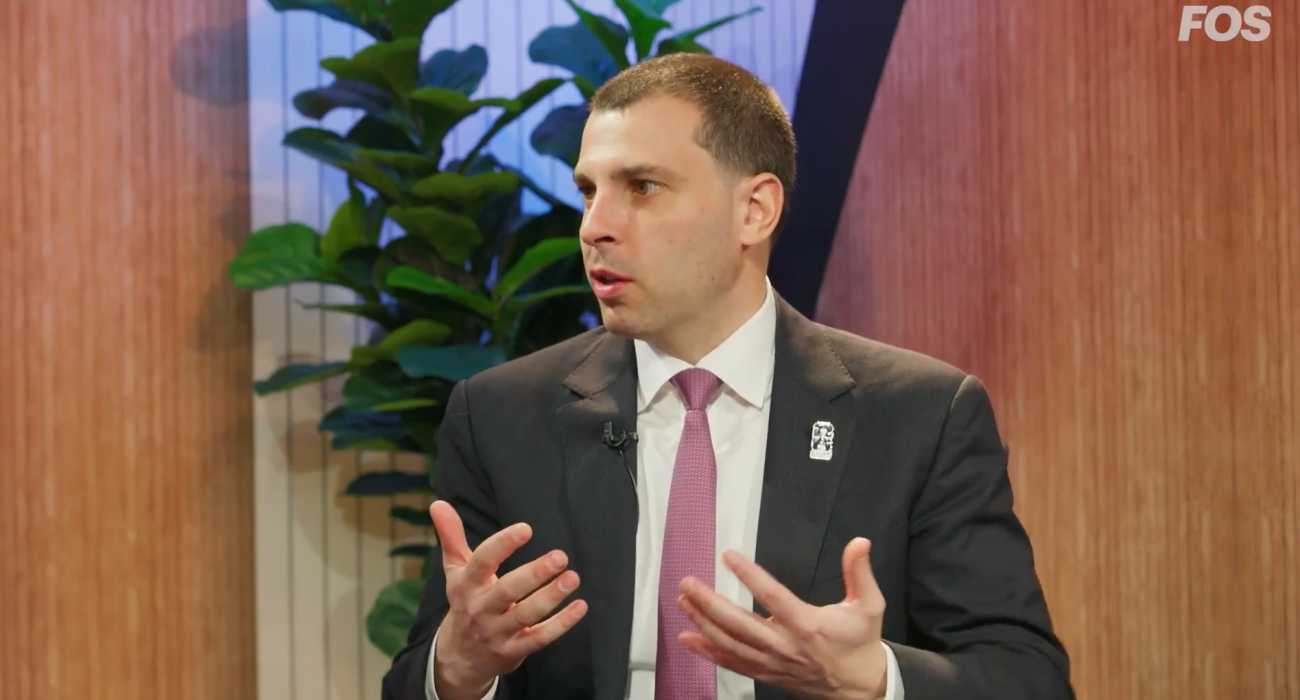 Ο Άλεξ Λάσρι, γιος του πρώην ιδιοκτήτη των Μιλγουόκι Μπακς