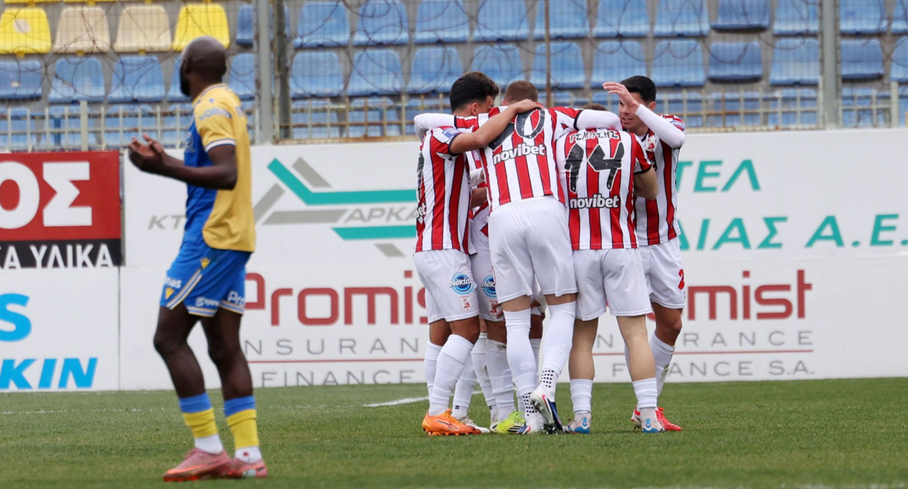 Ο Πανσερραϊκός έφυγε νικητής από το «Θ. Κολοκοτρώνης» και ελπίζει σε αποφυγή του υποβιβασμού / Πηγή: Intime