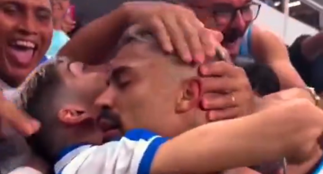 Φοβερή στιγμή σε αγώνα της Βραζιλίας / Screenshot