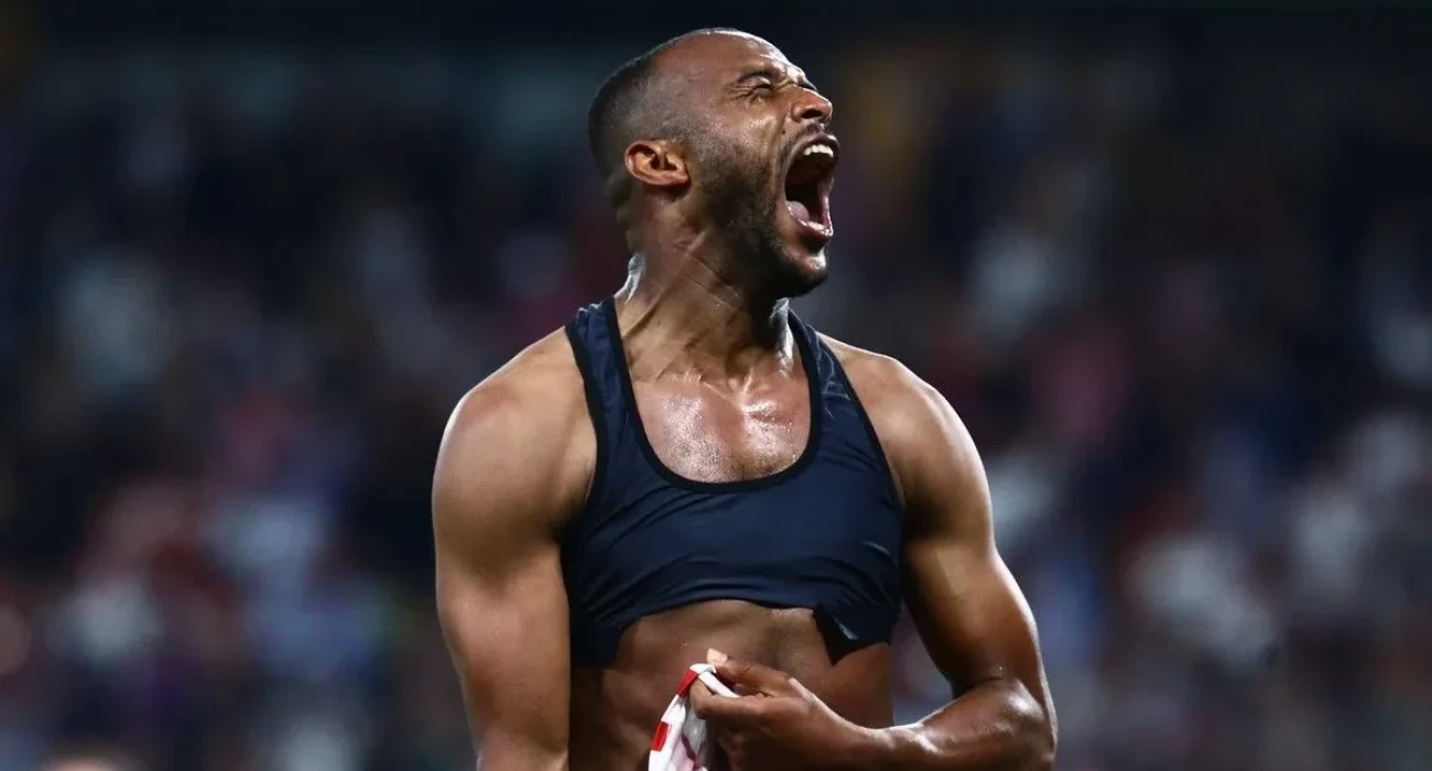 Ο Αγιούμπ Ελ Κααμπί σε... παράκρουση μετά το «χρυσό» γκολ απέναντι στην Φιορεντίνα στον τελικό του Conference / Πηγή: Eurokinissi