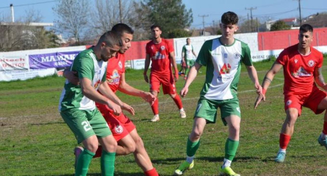 Στιγμιότυπο από την αναμέτρηση του Αστέρα Καρδίτσας με τον Ερμή Εξοχής