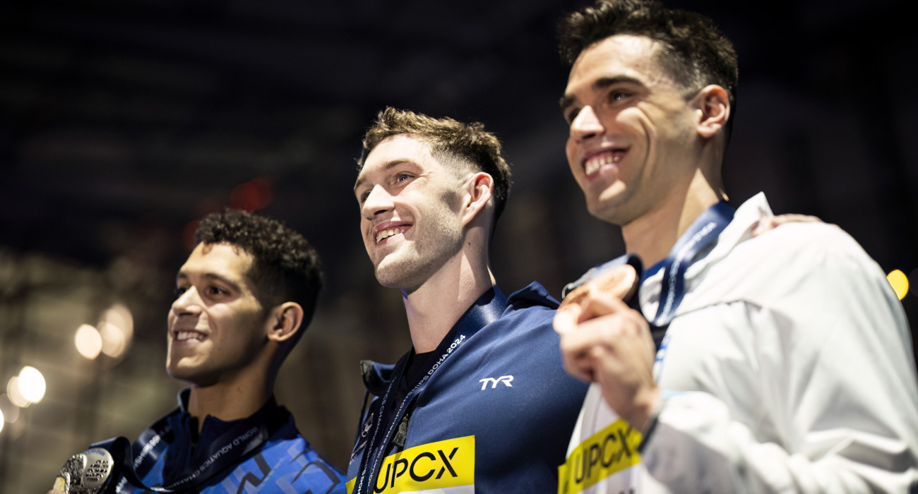 Ο Άρμστρονγκ και ο Χρήστου στο βάθρο του Παγκοσμίου του 2024 / Πηγή: Deepbluemedia/Mondadori Portfolio via Getty Images