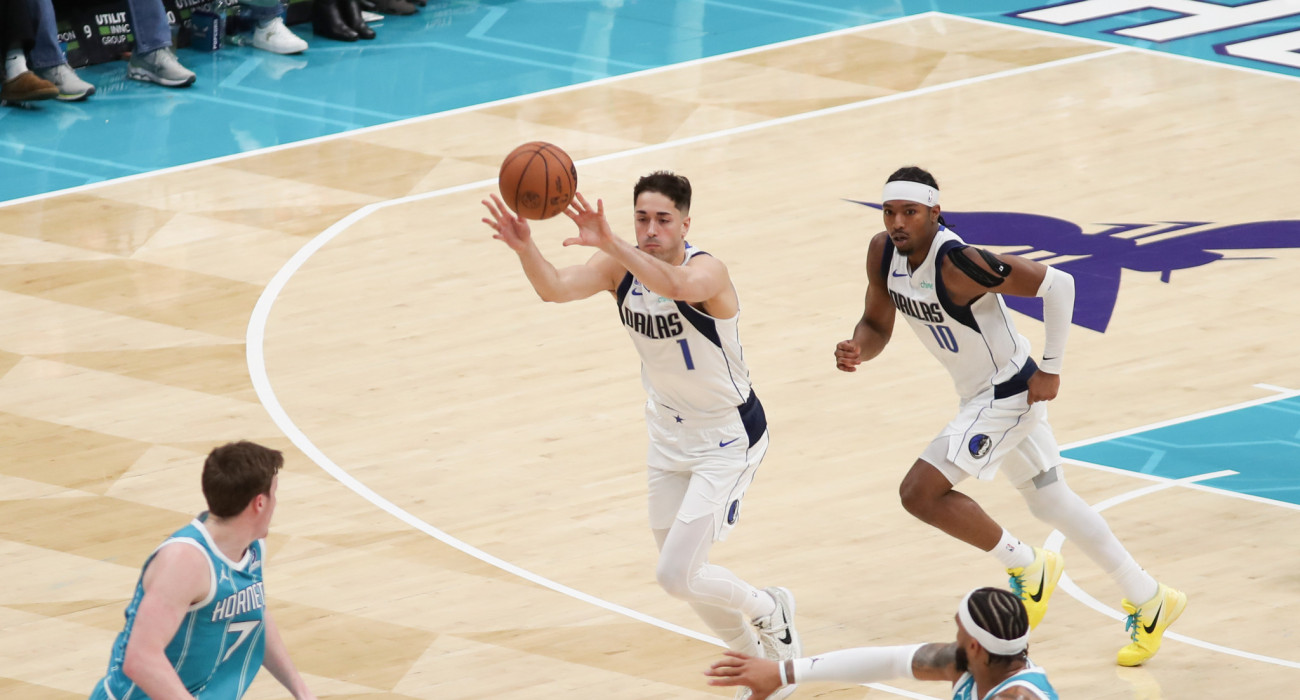 Η πρώτη εμφάνιση του υπερταλαντούχου Τζον Πουλακίδα στον «μαγικό κόσμο» του ΝΒΑ / Photo by Brock Williams-Smith/NBAE via Getty Images