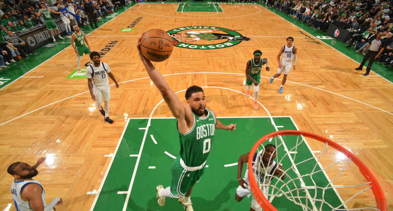 Ο Τζέισον Τέιτουμ επέστρεψε στα παρκέ μετά από δέκα μήνες αποχής / Πηγή: Getty Images