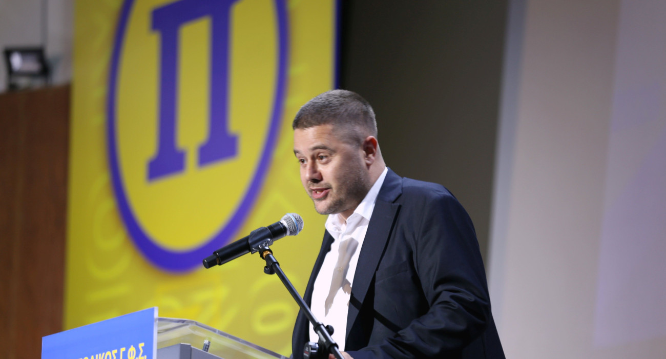 Ο πρόεδρος της ΕΠΟ, Μάκης Γκαγκάτσης στην εκδήλωση 100 χρόνων του Παναιτωλικού / Πηγή: Intime