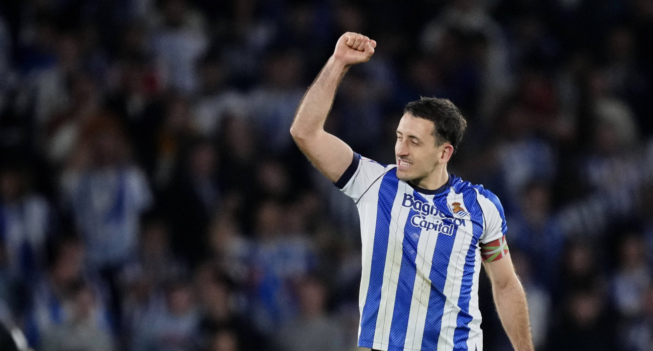 Ο Μικέλ Ογιαρθάμπαλ πανηγυρίζει για τη Ρεάλ Σοσιεδάδ / Πηγή: Imago