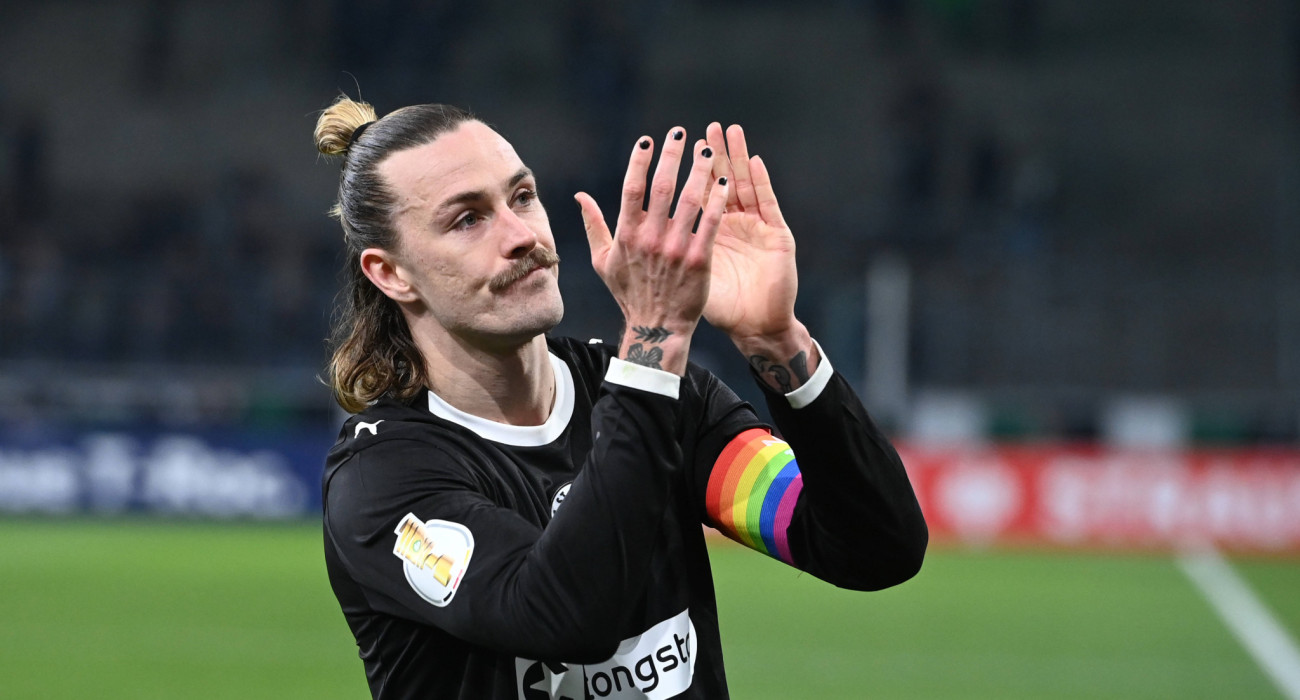 Ο αρχηγός της Ζανκτ Πάουλι, Τζάκσον Ίρβαϊν/Πηγή: Imago