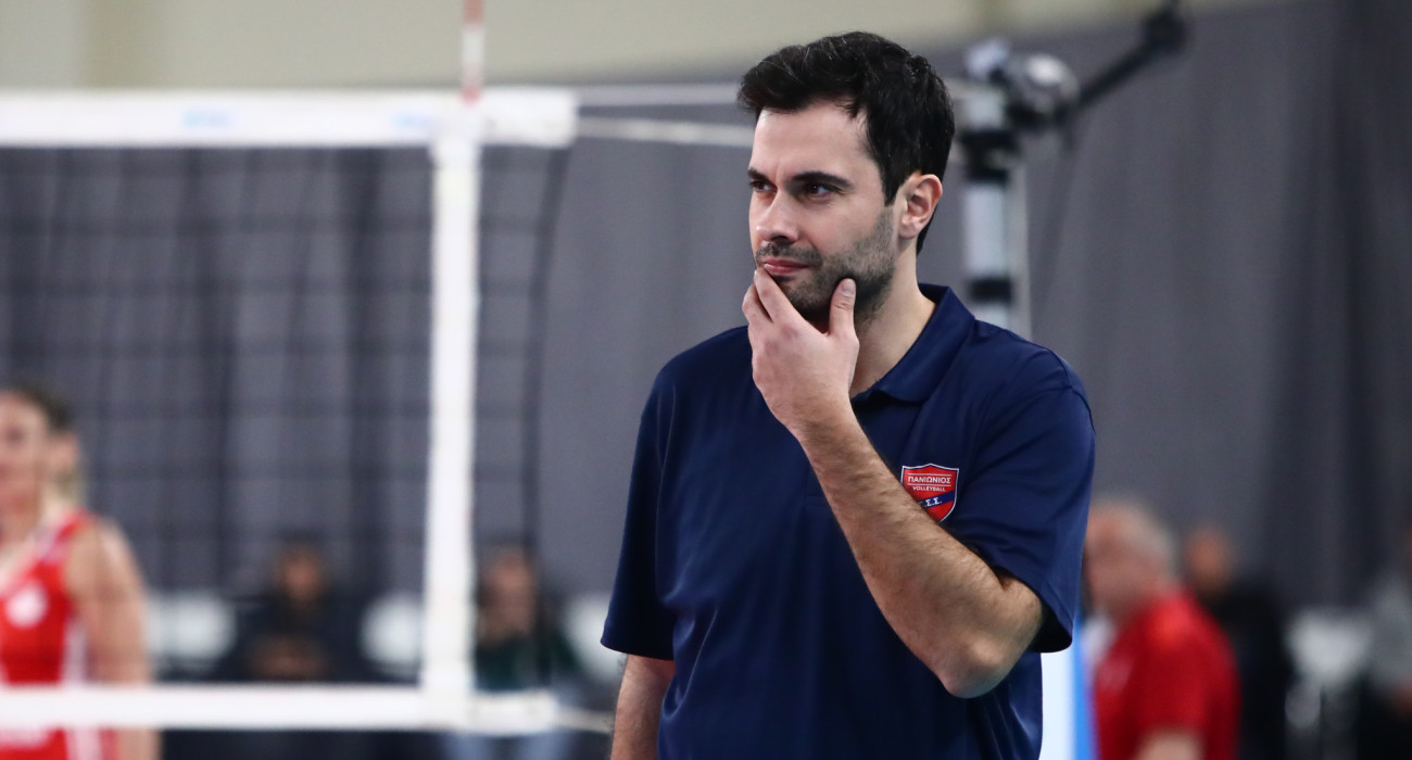 Ο Γιουνούς Οτσάλ  στον ημιτελικό του Κυπέλλου Ελλάδας του Πανιωνίου Betsson με τον Ολυμπιακό Betsson / Πηγή: Eurokinissi