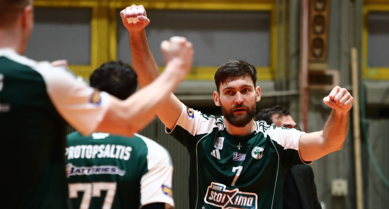 Ο Ντμίτρο Γιάντσουκ πανηγυρίζει στον προημιτελικό του Παναθηναϊκού / Πηγή: Intime