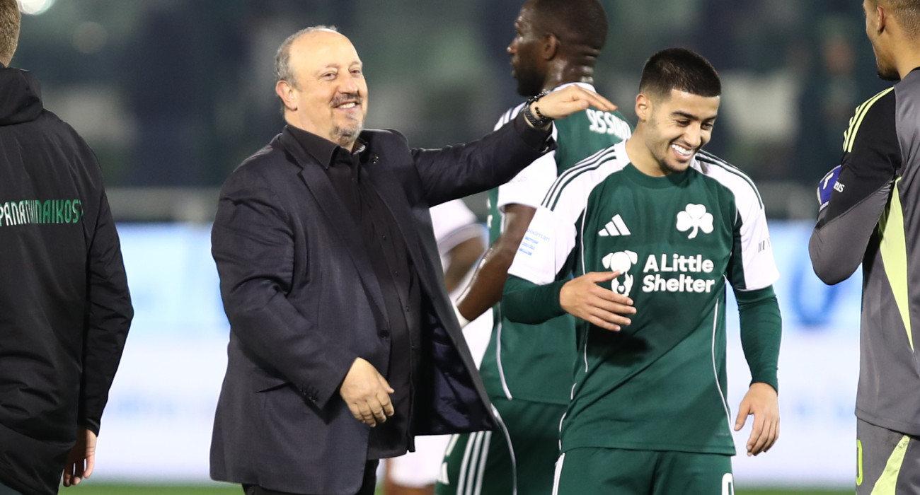 Ο Ράφα Μπενίτεθ και οι συνεργάτες του έχουν δουλέψει πολύ απ' την εκκίνηση της θητείας τους στον Παναθηναϊκό με τον Ανάς Ζαρουρί - ΠΗΓΗ: ΙΝΤΙΜΕ