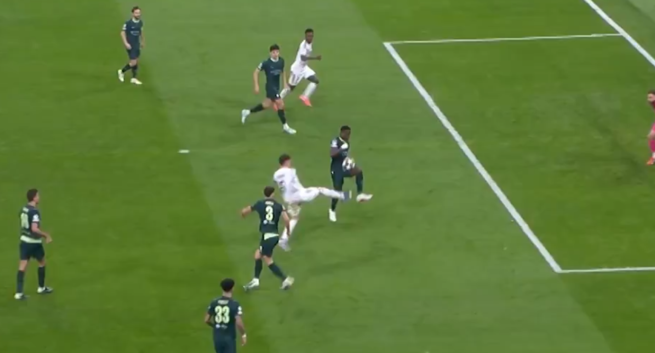 Η τρομερή ντρίμπλα του Φεντερίκο Βαλβέρδε / Screenshot