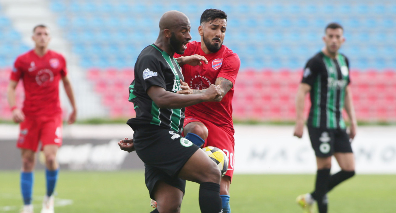 Ο Σεμπά στο παιχνίδι με τον Πανιώνιο όπου δέχτηκε ρατσιστική επίθεση από φιλάθλους / Πηγή: Intime