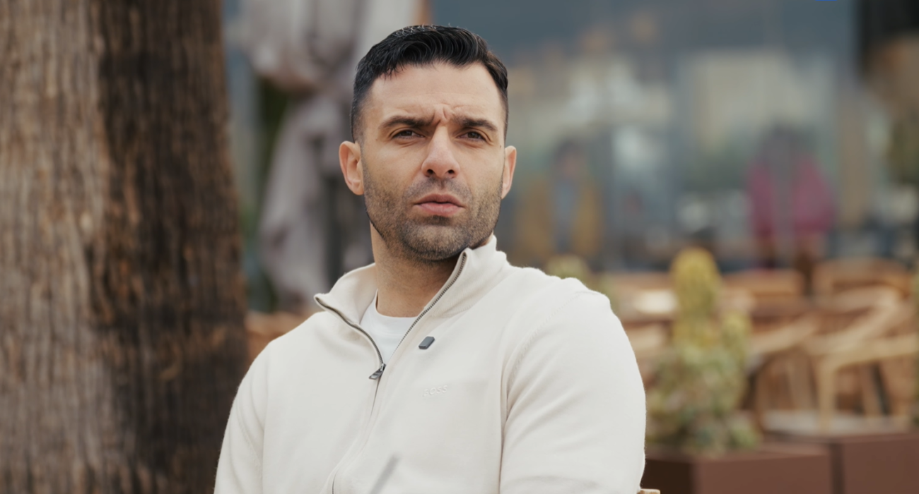 Ο Γιώργος Τζαβέλλας στη μεγάλη συνέντευξη που παραχώρησε