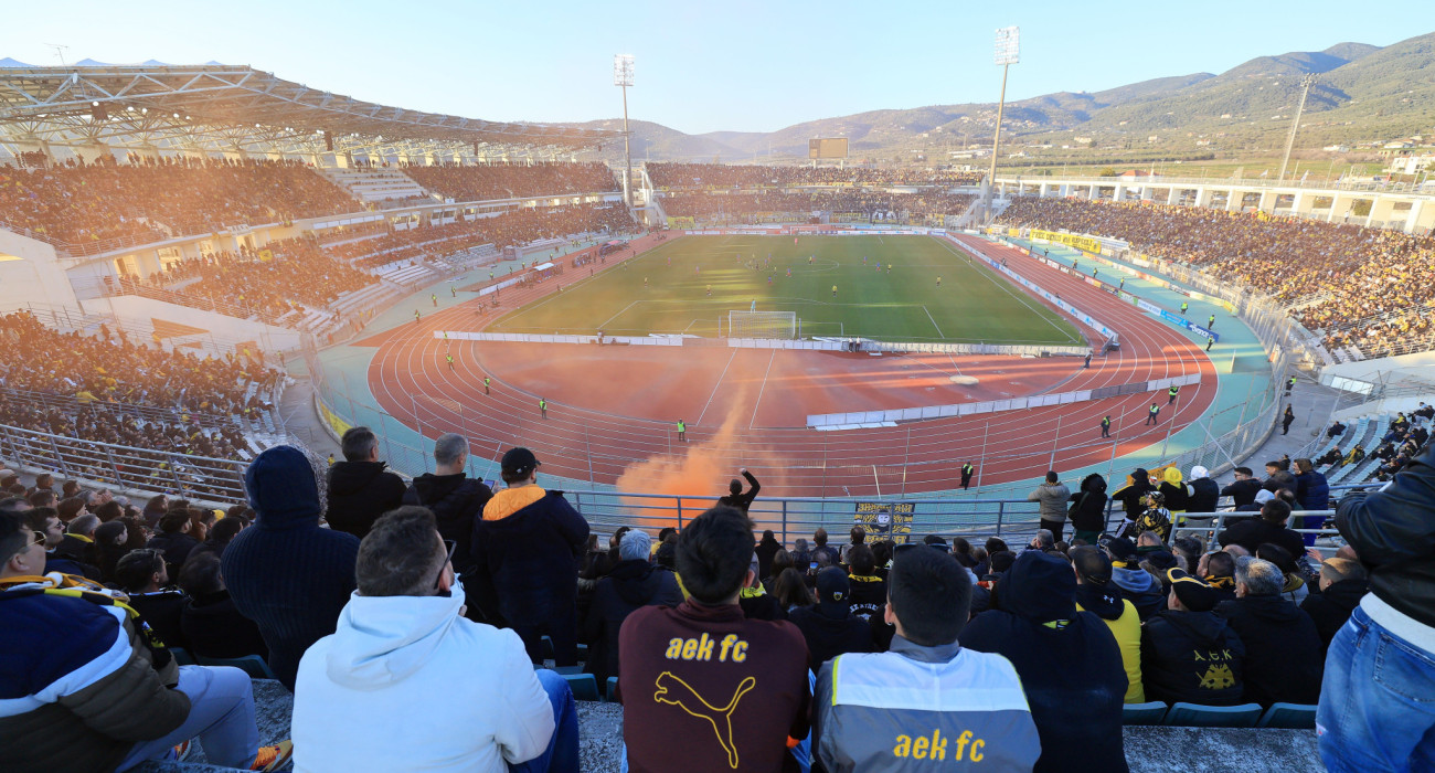 Sold out σημειώθηκε στο παιχνίδι Βόλος - ΑΕΚ για την 23η αγωνιστική της Stoiximan Super League / Πηγή: Intime