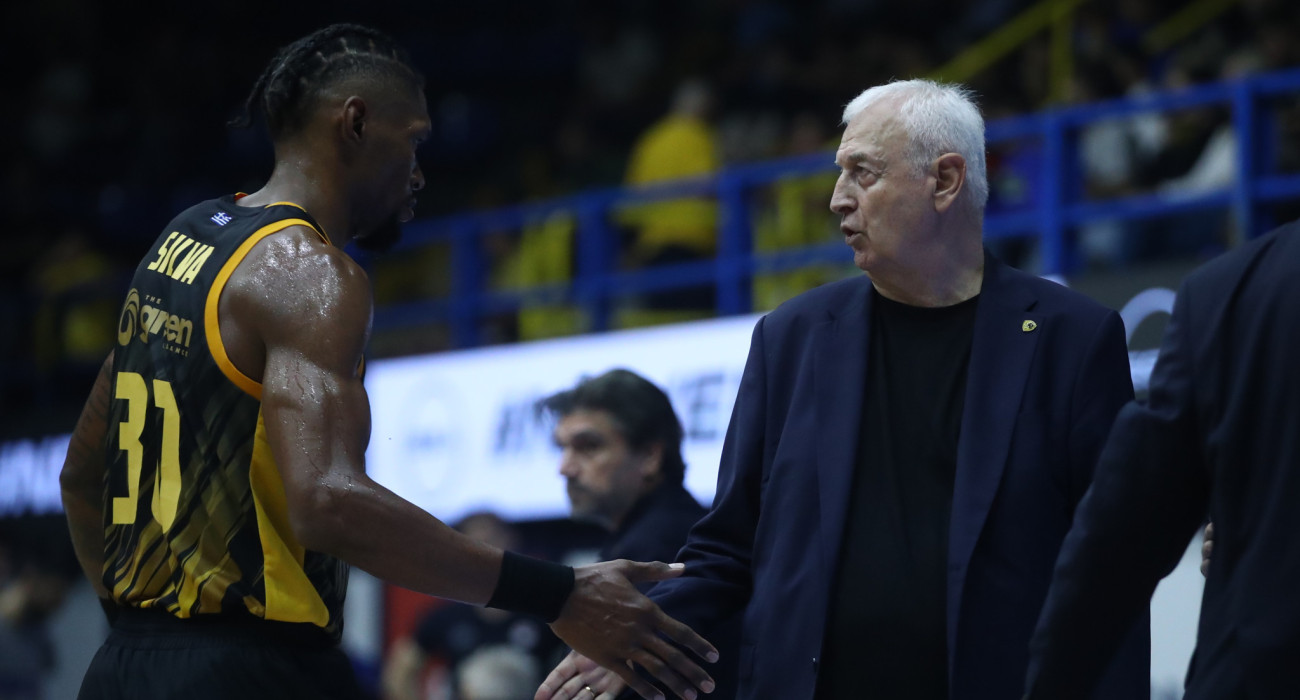 Ο Κρις Σίλβα αποθέωσε τον Ντράγκαν Σάκοτα/Πηγή: Intime