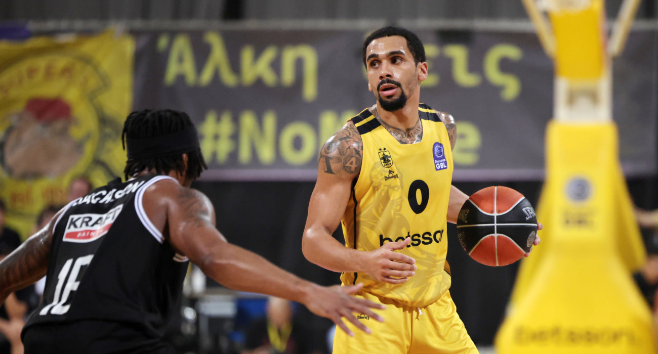 Στιγμιότυπο από την αναμέτρηση Άρης - ΠΑΟΚ / Πηγή: intime