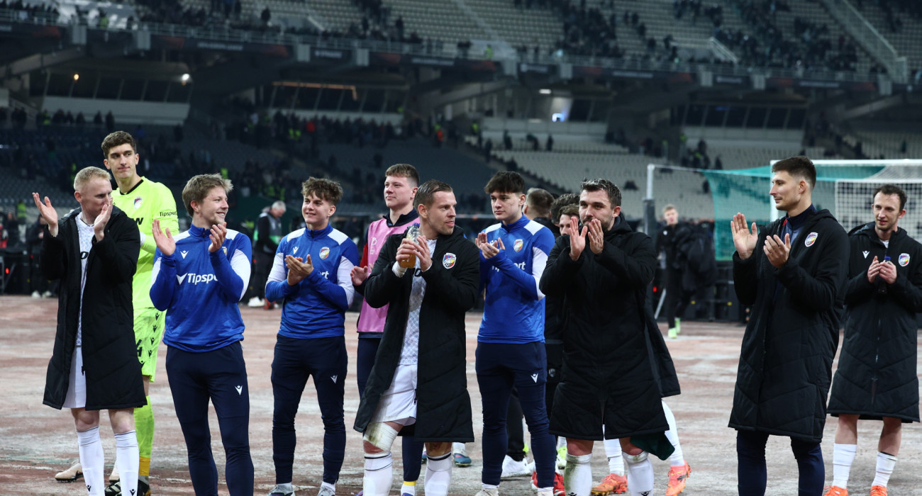 Οι παίκτες της Βικτόρια Πλζεν μετά το ματς με τον Παναθηναϊκό / Πηγή: Intime