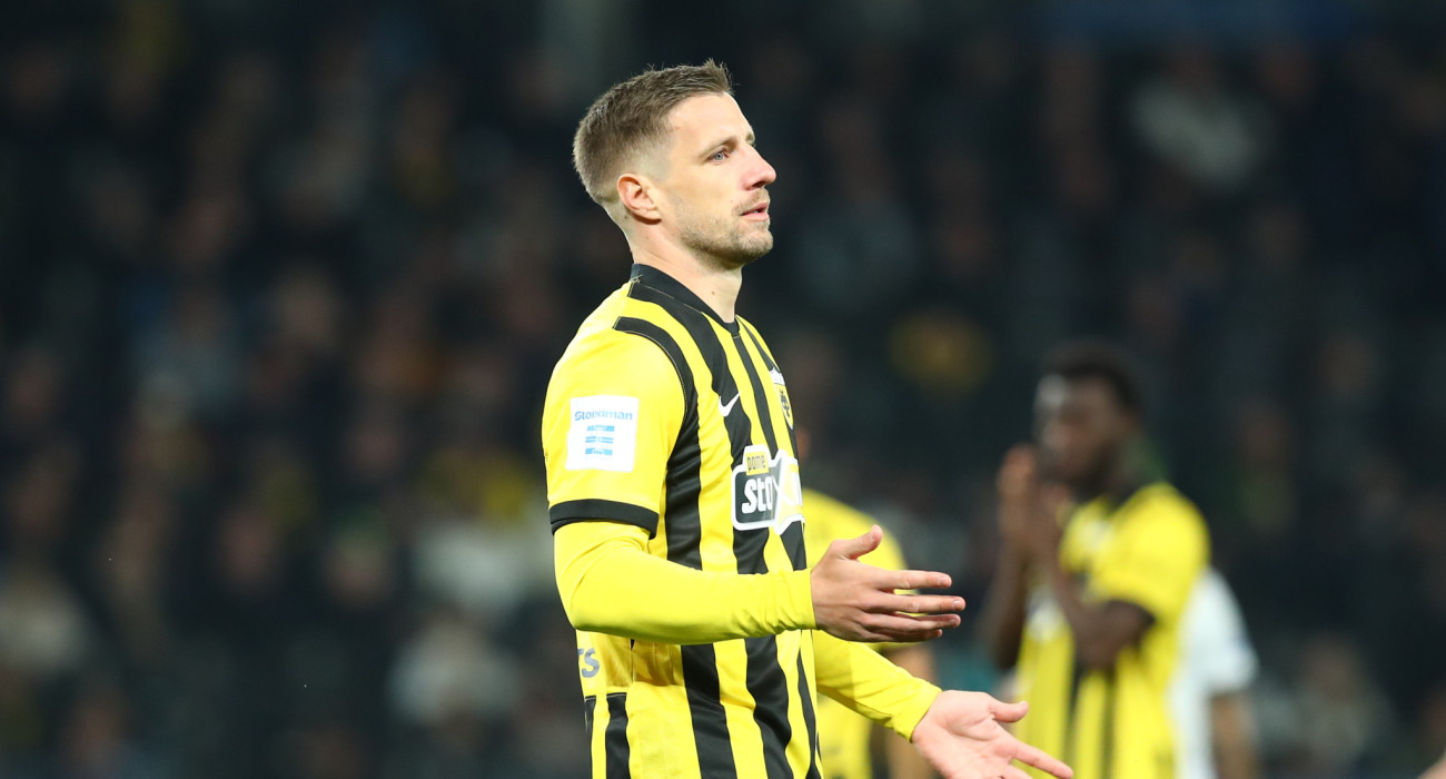 Ο Μπαρνάμπας Βάργκα σε αγώνα της ΑΕΚ / Πηγή: Intime