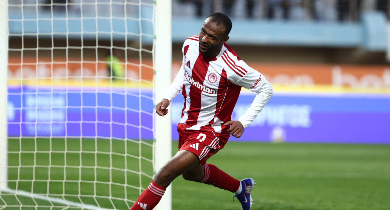 Ασταμάτητος ο Ελ Κααμπί στο Παγκρήτιο στάδιο κόντρα στον ΟΦΗ / Πηγή: InTime