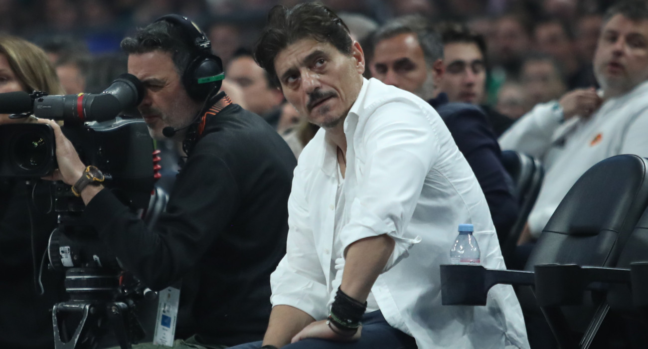 Ο Δημήτρης Γιαννακόπουλος στο παιχνίδι με τον Ερυθρό Αστέρα Πηγή: Intime