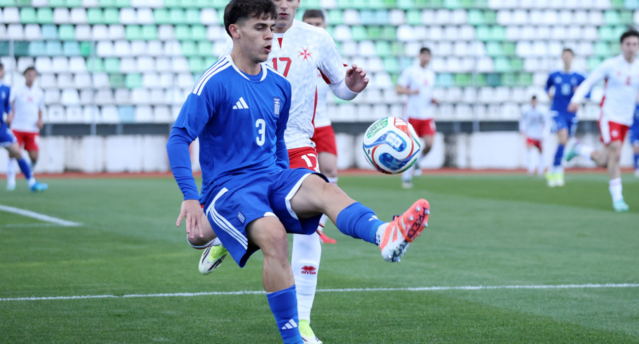 Ο Νόα Άλεν με την Εθνική Ελπίδων / Πηγή: InTime